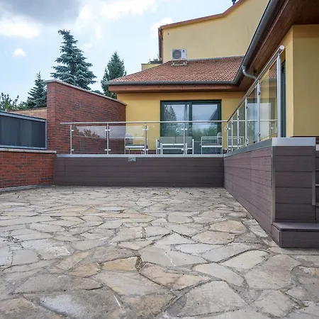 Villa Pod Zamkem *