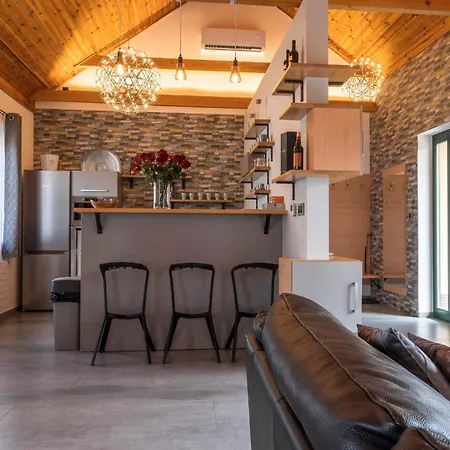 Pod Zamkem Villa