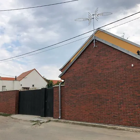 Pod Zamkem Villa Lednice